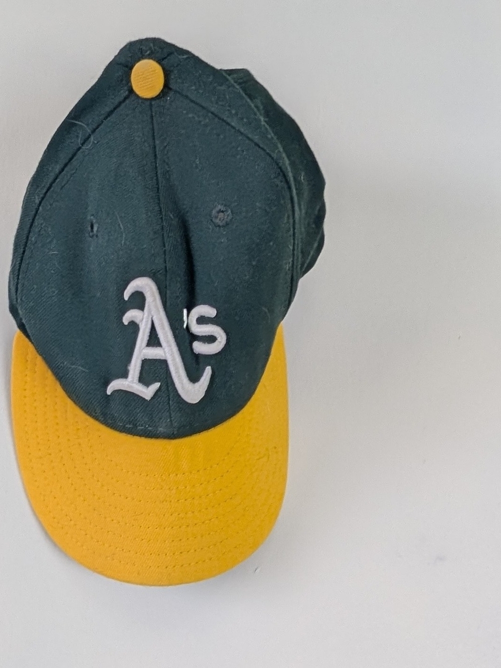 New Era Oakland A's Two-Tone Cap in Dark Green & Yellow